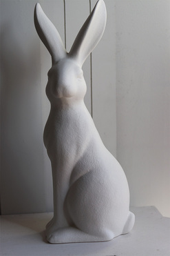 Bunny Matte, biała figurka wielkanocna zajączek, wys.41.5cm