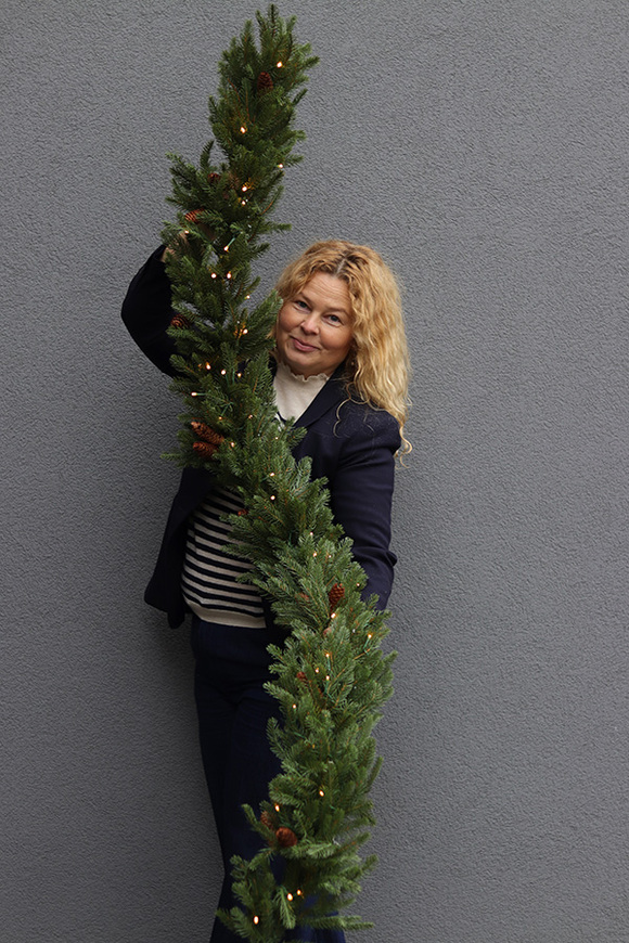 Green Evening, realistyczna iglasta girlanda zimowa