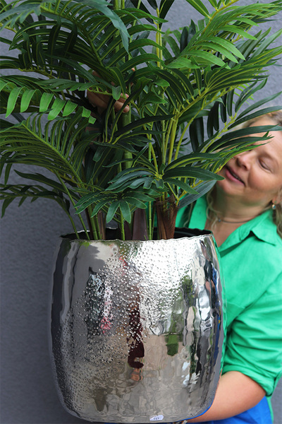Areca Silver Deluxe, sztuczna palma w metalowej donicy