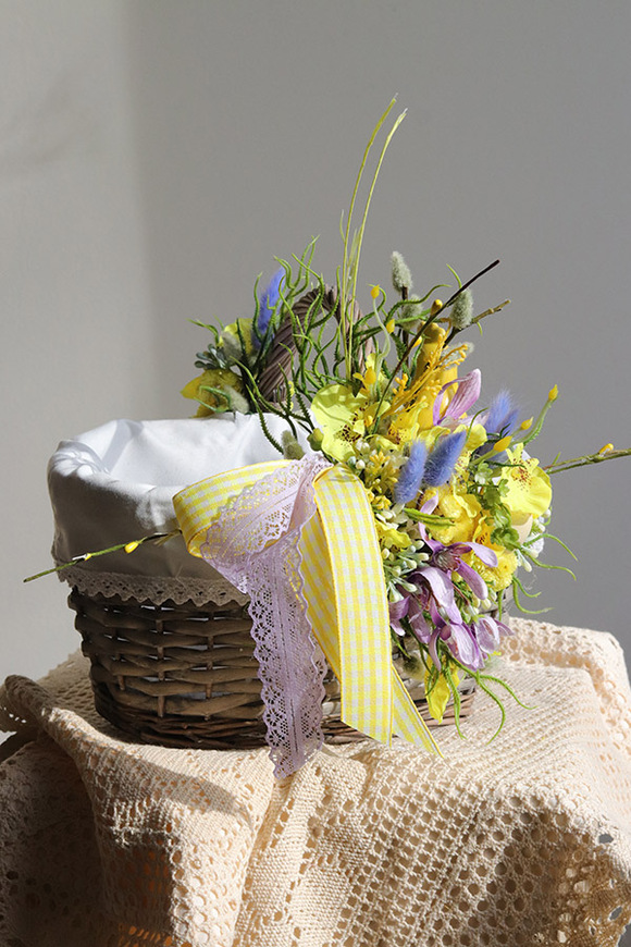 Miretta, dekorowany koszyczek wielkanocny