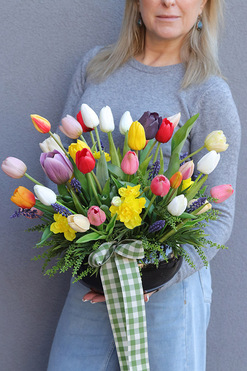 OD RĘKI Kolory Wiosny, dekoracja nagrobna w misie, wys.38cm