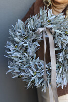 Szara Oliwka, dekoracyjny wianek na drzwi