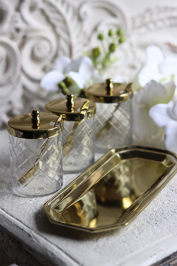 trzy słoiki na tacy, Lux Villa Gold Glamour