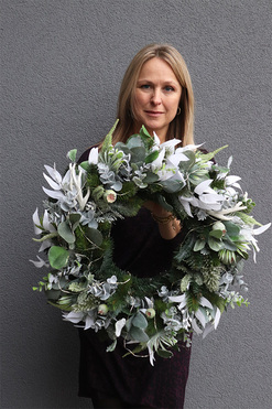 Zimowy Wieczór LED, zimowy wianek na drzwi, śr.57cm