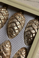 Złote Szyszki, błyszczące świąteczne bombki