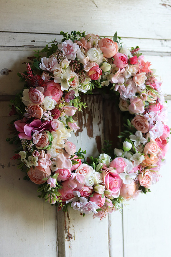 Arabeska, subtelny pastelowy wianek na drzwi, śr.38cm 