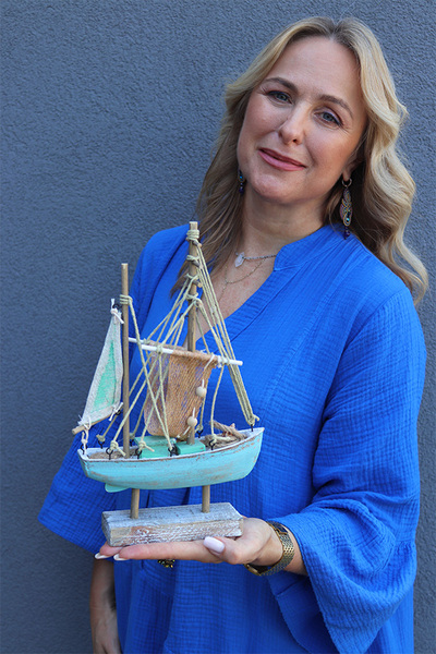 figurka drewniana żaglówka