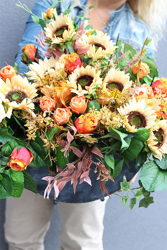 Sunflower Garden 2, kompozycja nagrobna w naczyniu