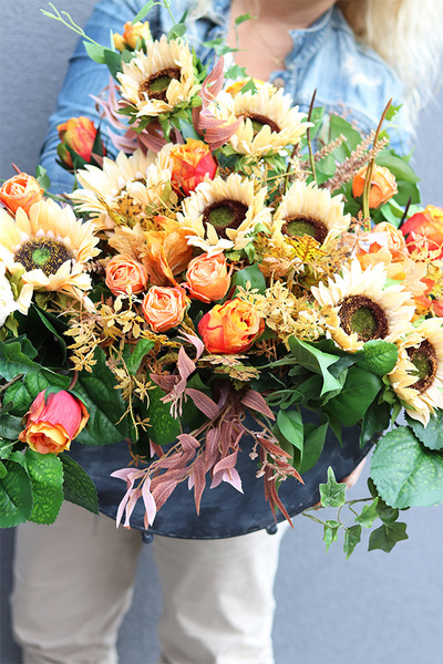 Sunflower Garden 2, kompozycja nagrobna w naczyniu