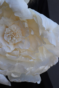 Paper Flower J, ręcznie robiony kwiat papierowy, wym.42x19cm