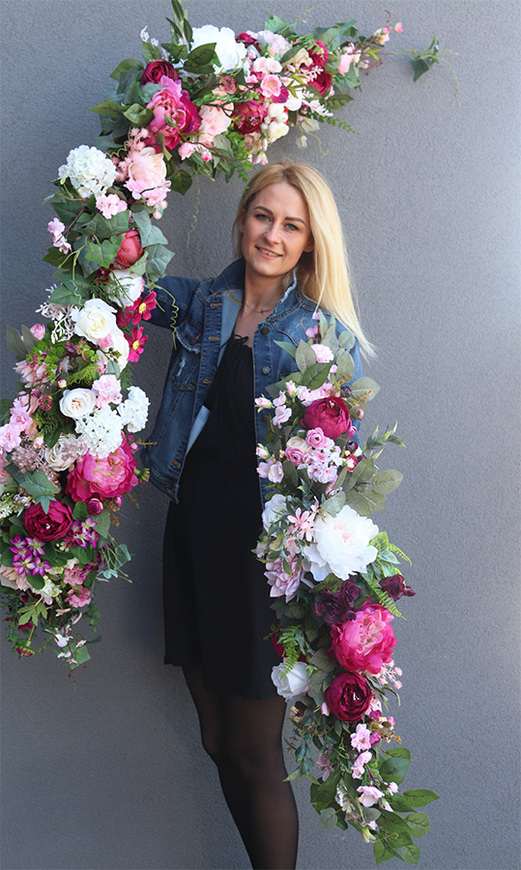 Bicycletta Terrensja, girlanda kwiatowa