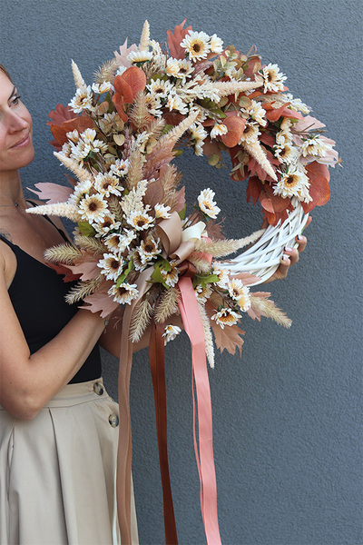 Pierre, asymetryczny jesienny wianek