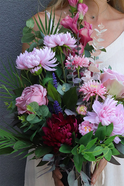 Helises, nagrobny bukiet we wkładzie do flakonu, dł.64cm 