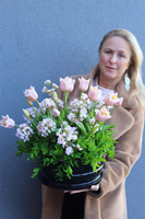 Premium Spring Pink, dekoracja nagrobna w misie