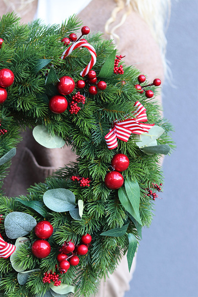 Christmas Exclusive Candy, świąteczny wianek z laskami cukrowymi