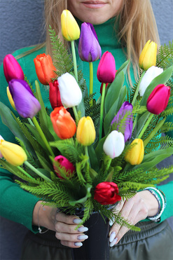 Tulipanowo Mi, bukiet nagrobny we wkładzie do wazonu, dł.50cm 