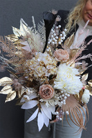 Mortario Kalia, nowoczesny bukiet nagrobny we wkładzie