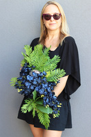 Dekoria Orchidelia Granat, gumowy storczyk w łódce