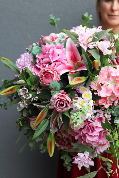 Lilie Pink kompozycja kwiatowa / bukiet wys.72cm, śr.60cm