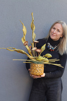 Dijon, żółta kompozycja kwiatowa z suszem