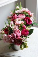 Carmen Deco Mini, kompozycja kwiatowa w srebrnej doniczce, wym.19x19cm 