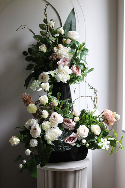 Kremanaria, bukiet nagrobny we wkładzie do wazonu