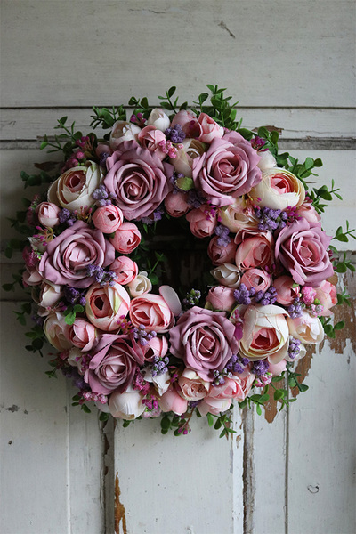 bogaty fioletowy wianek kwiatowy, Pralinesa, śr.32cm  