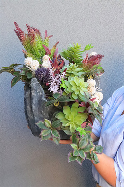 Nullena Volcan, nowoczesna kompozycja nagrobna, wym.70x47cm 