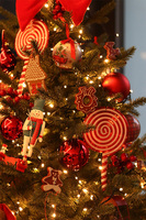 Moko Xmas Candy, dekorowanie choinki u klienta, wys.