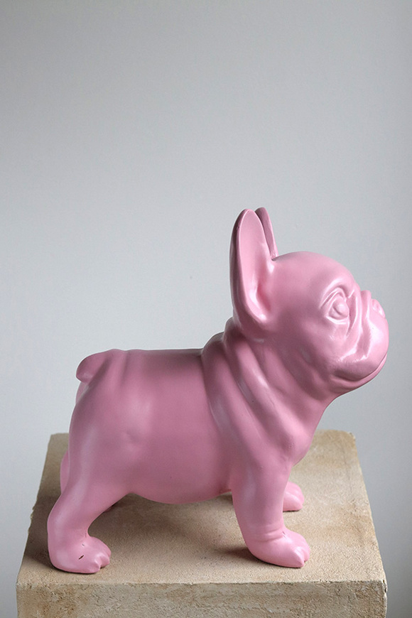 Dog in the Fog, figurka pies bulldog