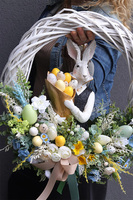 Silvietta B New, wielkanocny wianek na drzwi