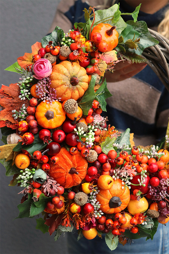 Jesień w Domu, jesienny wianek z dyniami