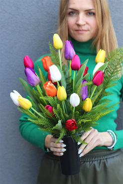 Tulipanowo Mi, bukiet nagrobny we wkładzie do wazonu, dł.50cm 