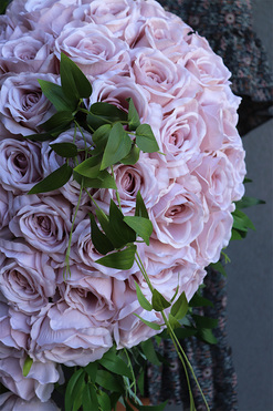 wiązanka nagrobna Pastelle Roses, wym.60cm