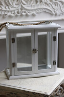 Marine White, drewniany lampion z drzwiczkami