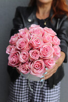 Rosaisa 2, biały flowerbox z różami