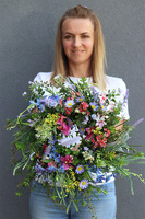 Wichrowe Wzgórza Summer, delikatny wiosenny wianek