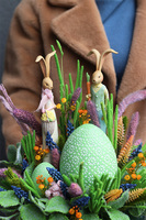 Zajączki na Randce Gaina, stroik wielkanocny z zajączkami