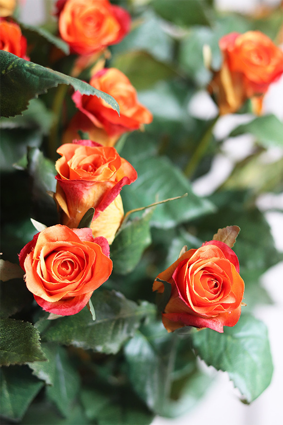 Róża Juliet, gałązka sztucznej róży, pomarańczowa