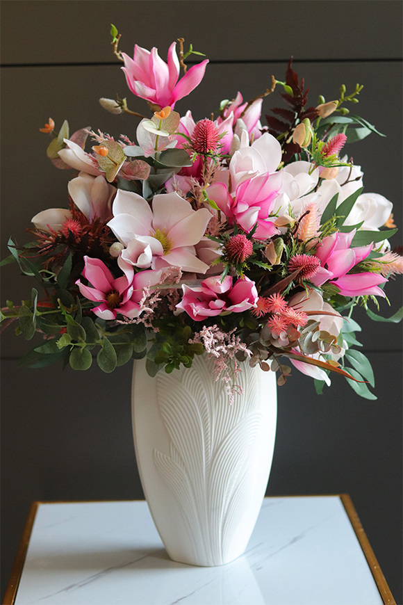 Magnolia Extra, bukiet różowych kwiatów do wazonu