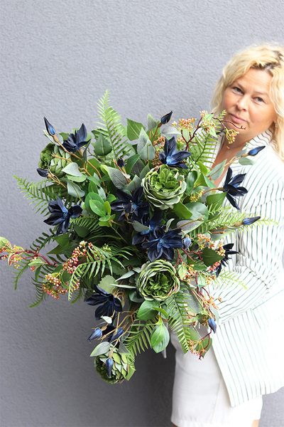 Black Geria Volcan, nowoczesna kompozycja nagrobna