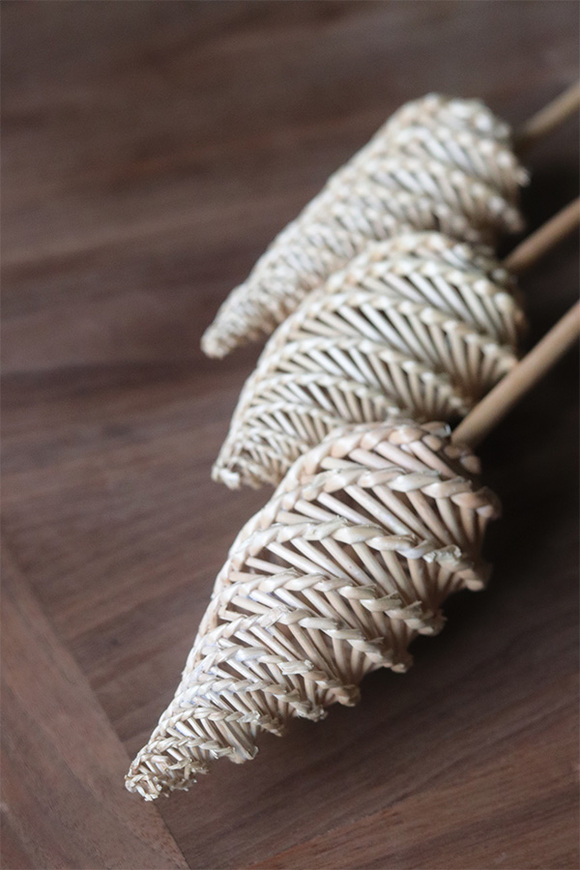 Sunday C, słomiana dekoracja