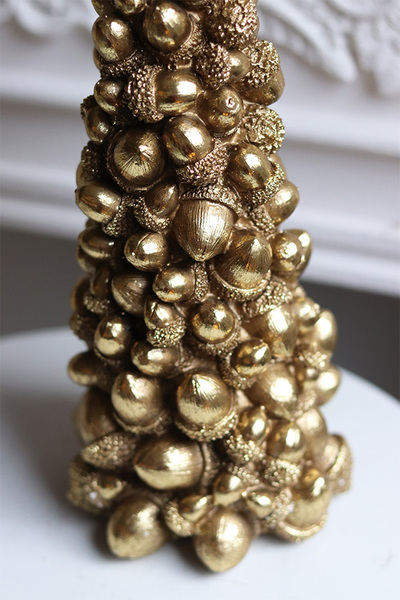 Acorn Yule, świąteczna figurka choinka	