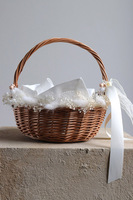 Pasterski, dekorowany koszyczek wielkanocny