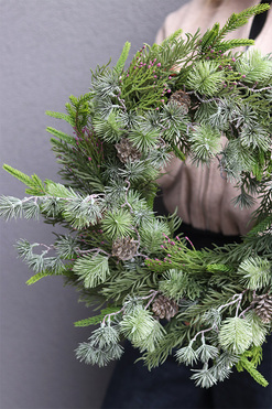 OD RĘKI Green Forester, zimowy wianek iglasty, śr.46cm