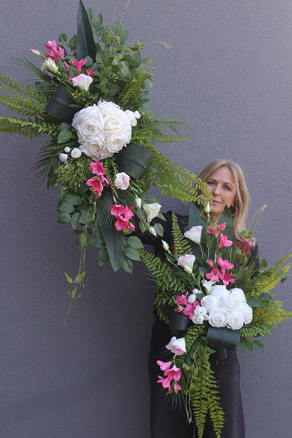 Kalipso Lemana, bukiet nagrobny we wkładzie