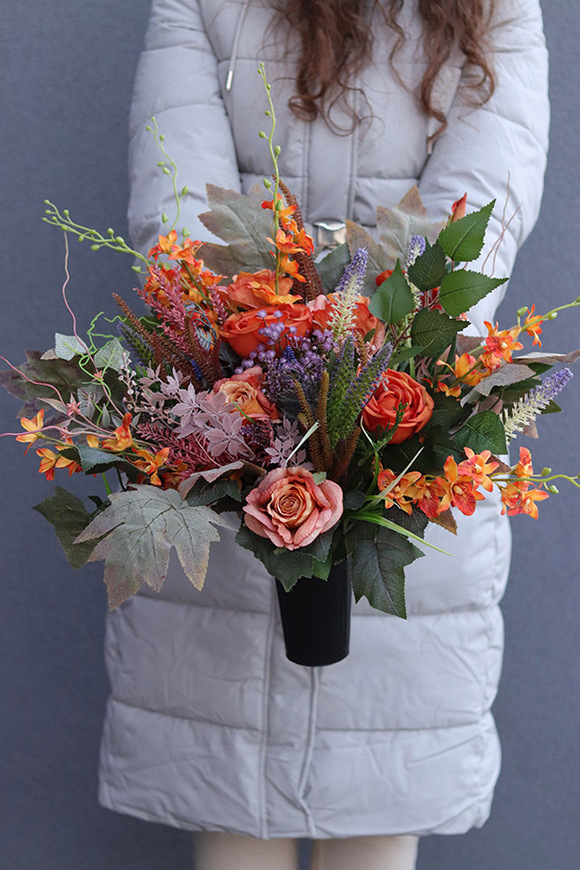 Jesienne Oranże, bukiet nagrobny we wkładzie do wazonu