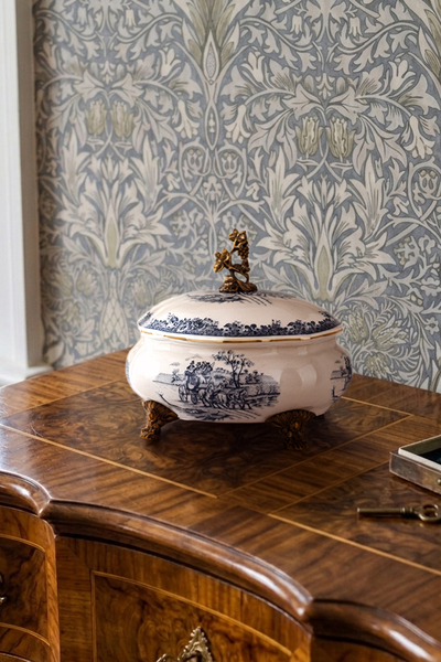Imperial Blue, ceramiczne puzderko szkatułka
