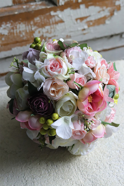 Antonia, dekoracyjna kula kwiatowa