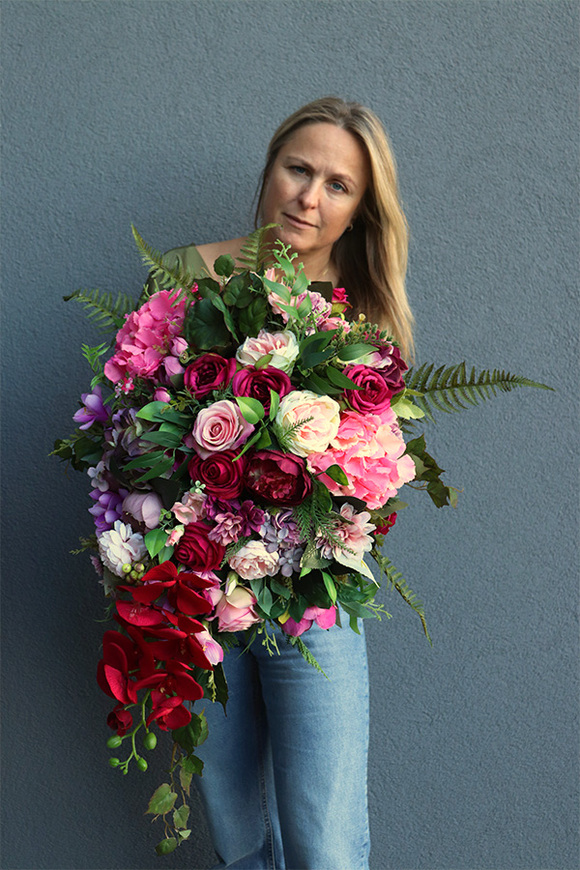 Otelia, dekoracja nagrobna w misie